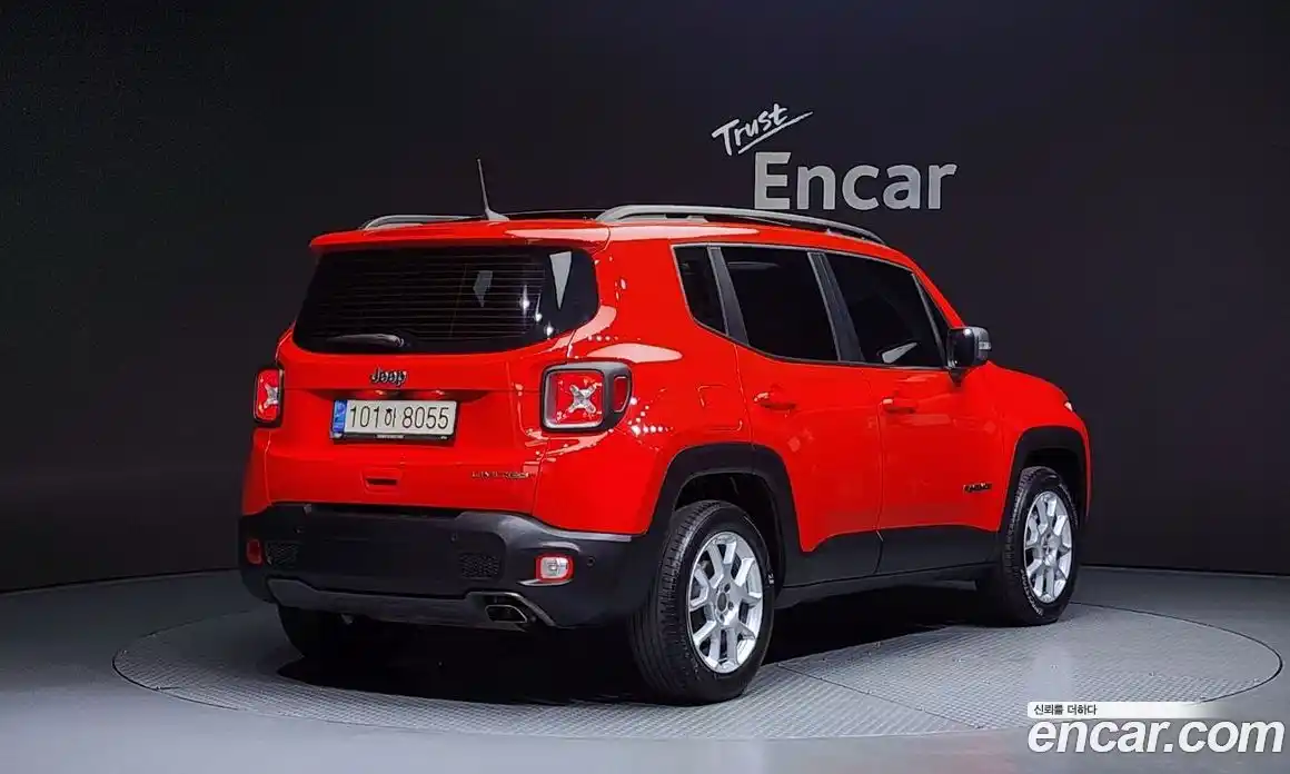 Jeep Renegade 2021 2.4 Автомат в Москве № 199465, фото 10