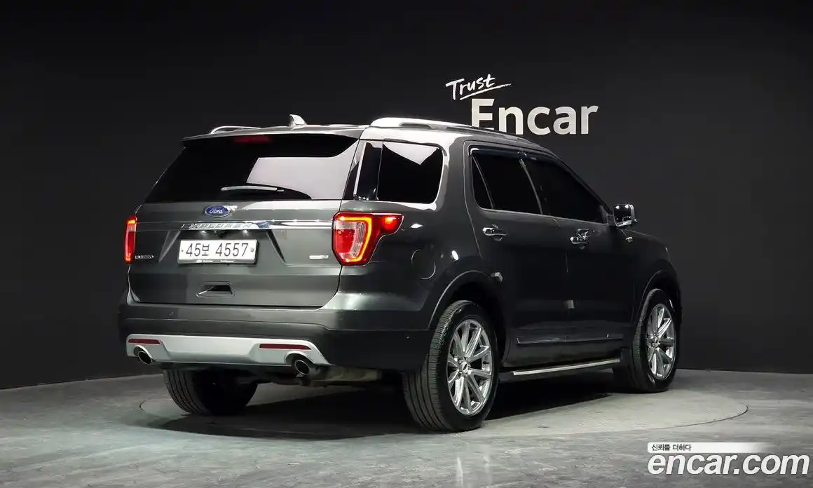 Ford Explorer 2017 2.3 Автомат в Москве № 199735, фото 18