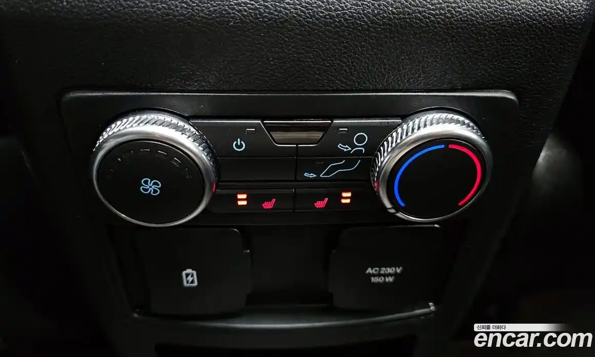 Ford Explorer 2020 2.3 Автомат в Москве № 199857, фото 19