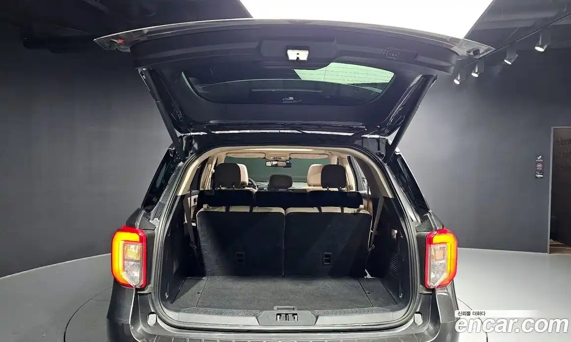 Ford Explorer 2020 2.3 Автомат в Москве № 199857, фото 20