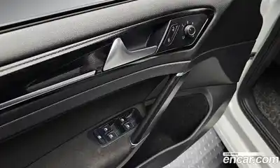 Volkswagen Golf 2015 2.0 Автомат в Москве № 201276, миниатюра 8