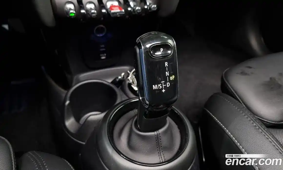 Mini Cooper 2022 2.0 Автомат в Москве № 201284, фото 9