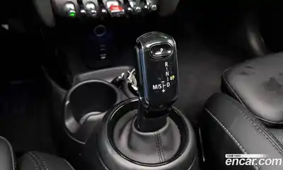 Mini Cooper 2022 2.0 Автомат в Москве № 201284, миниатюра 9