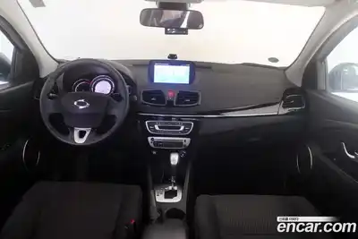 Renault SM3 2016 1.6 Автомат в Москве № 208650, миниатюра 2