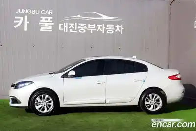 Renault SM3 2016 1.6 Автомат в Москве № 208650, миниатюра 5