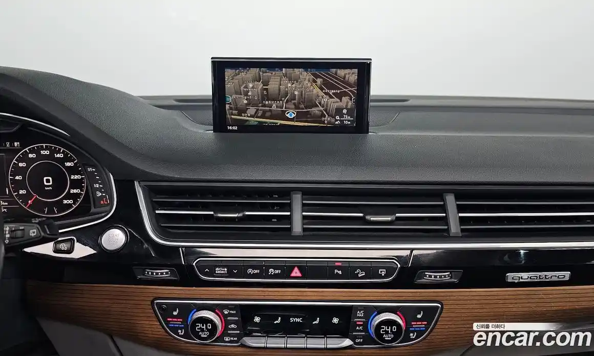 Audi Q7 2016 3.0 Автомат в Москве № 212639, фото 1