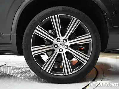 Volvo XC90 2024 2.0 Автомат в Москве № 212761, миниатюра 5