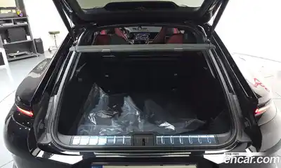 Porsche Panamera, 2024