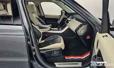 Land Rover Range-Rover Sport 2018 3.0 Автомат в Москве № 213455, миниатюра 12