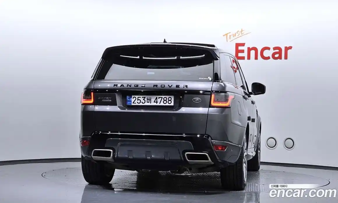 Land Rover Range-Rover Sport 2018 3.0 Автомат в Москве № 213455, фото 8