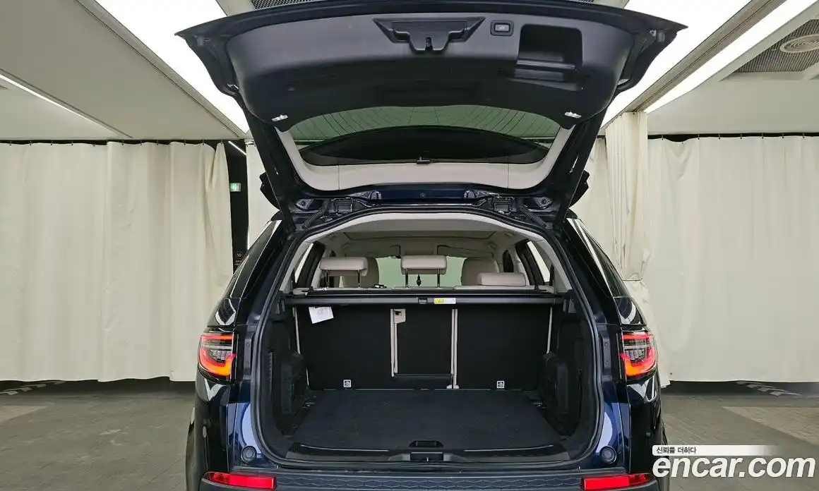 Land Rover Discovery Sport 2020 2.0 Автомат в Москве № 213511, фото 6