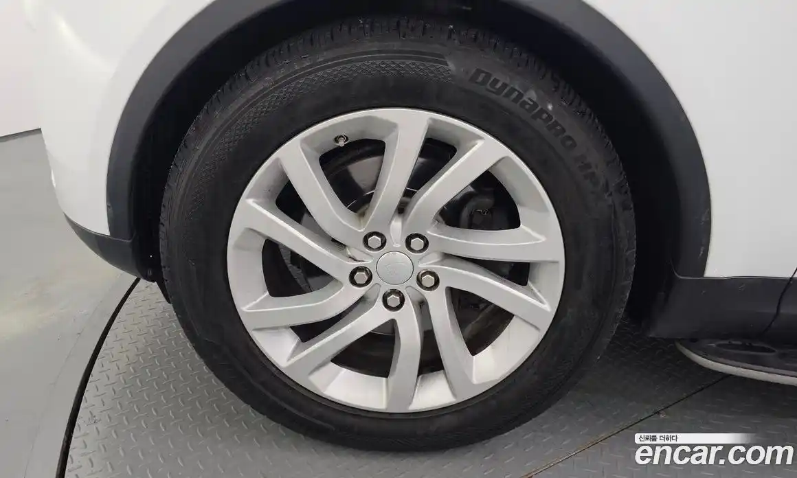 Land Rover Discovery 2017 3.0 Автомат в Москве № 213607, фото 1