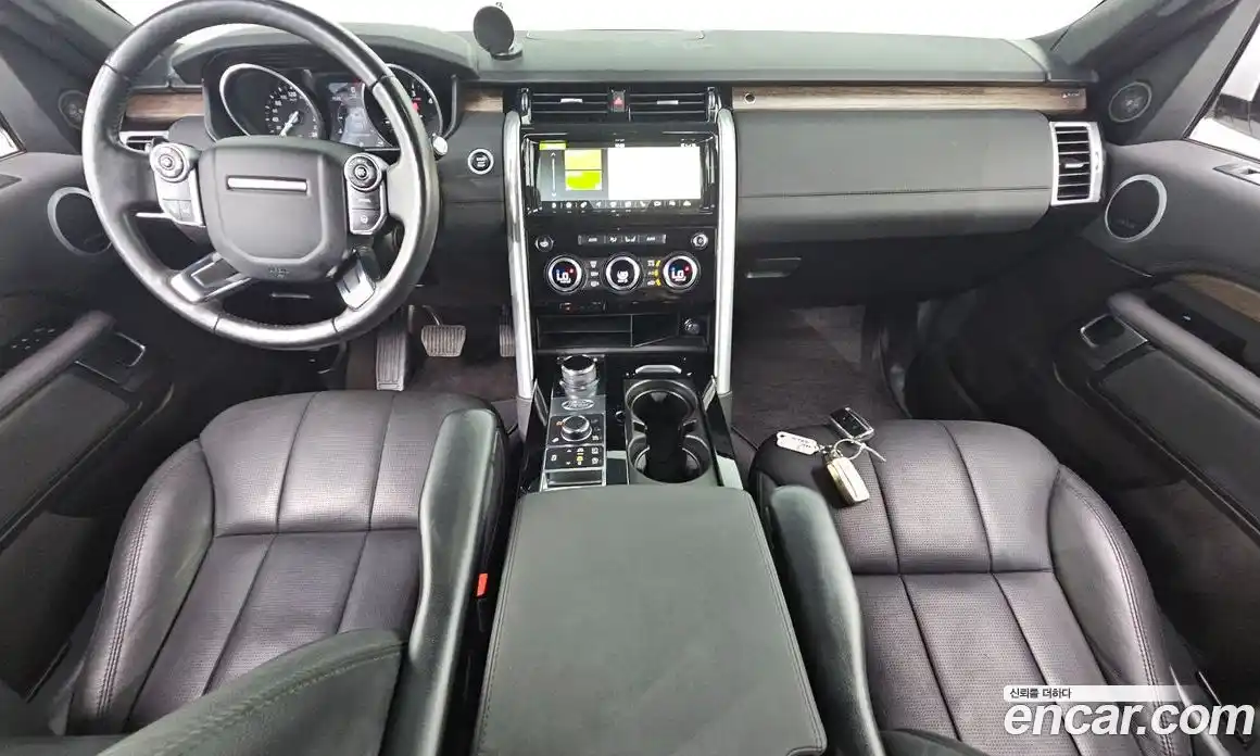 Land Rover Discovery 2017 3.0 Автомат в Москве № 213607, фото 13