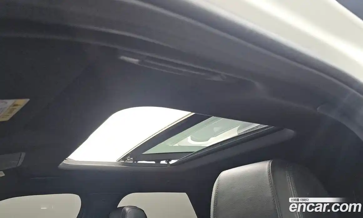 Land Rover Discovery 2017 3.0 Автомат в Москве № 213607, фото 14