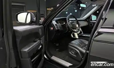 Land Rover Range-Rover 2014 4.4 Автомат в Москве № 213845, миниатюра 11