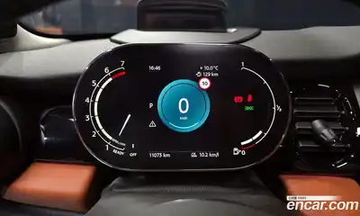 Mini Cooper 2024 2.0 Автомат в Москве № 214062, миниатюра 2