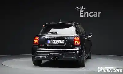 Mini Cooper 2024 2.0 Автомат в Москве № 214062, миниатюра 3