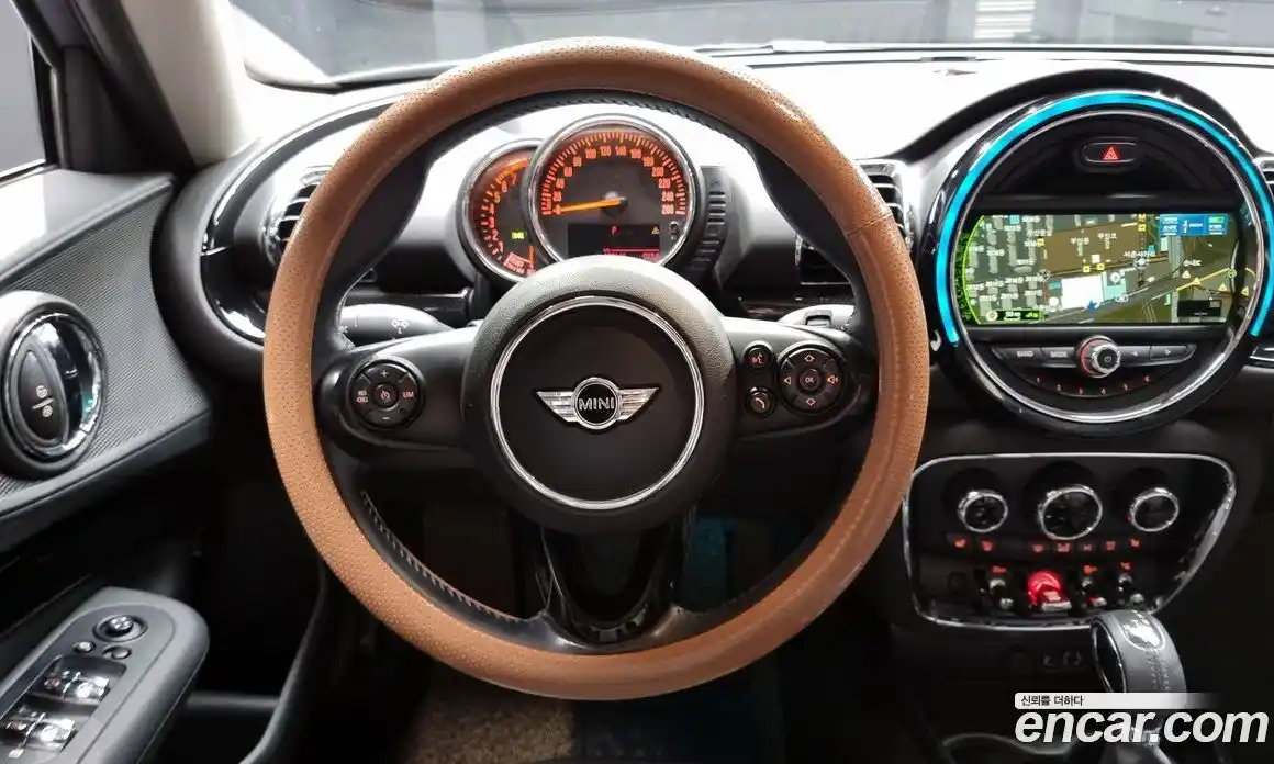 Mini Clubman 2016 1.5 Автомат в Москве № 214361, фото 13