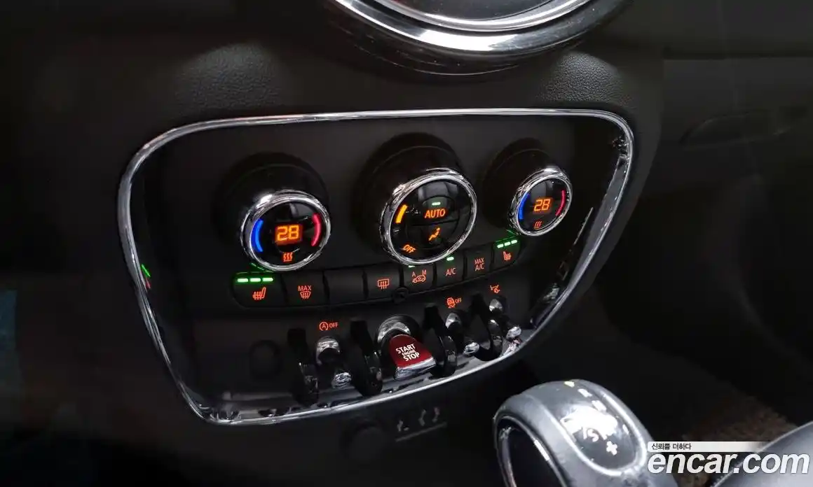 Mini Clubman 2016 1.5 Автомат в Москве № 214361, фото 18