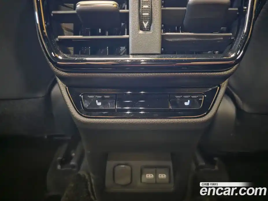 Lexus NX 2025 2.5 Вариатор в Москве № 214726, фото 15