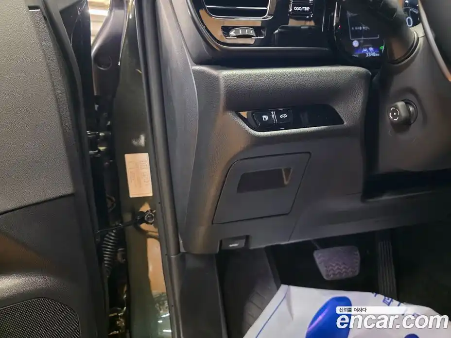 Lexus NX 2025 2.5 Вариатор в Москве № 214726, фото 19