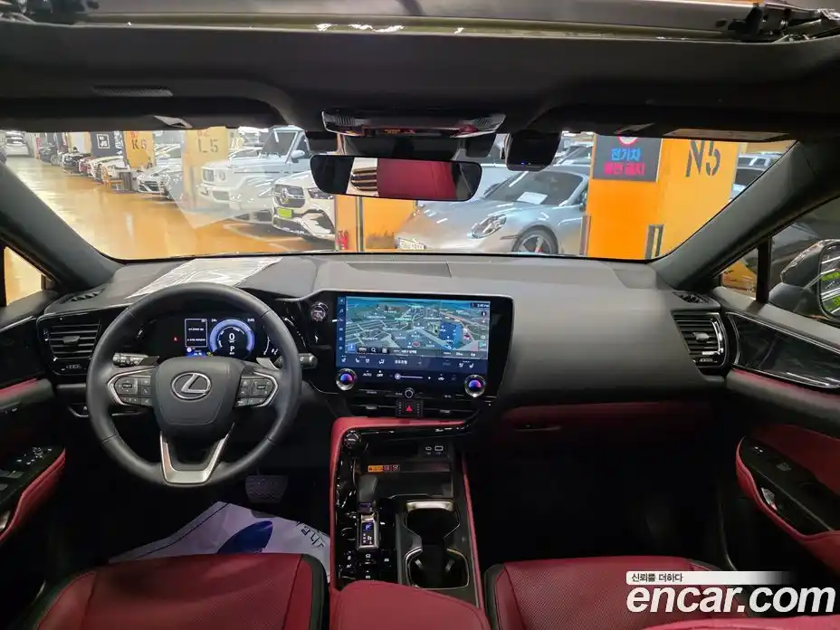 Lexus NX 2025 2.5 Вариатор в Москве № 214726, фото 7