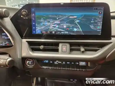 Lexus UX 2025 2.0 Вариатор в Москве № 214733, миниатюра 8