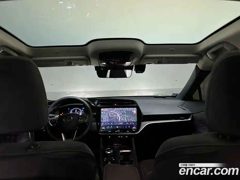 Lexus RZ 2023 Автомат в Москве № 214794, фото 6