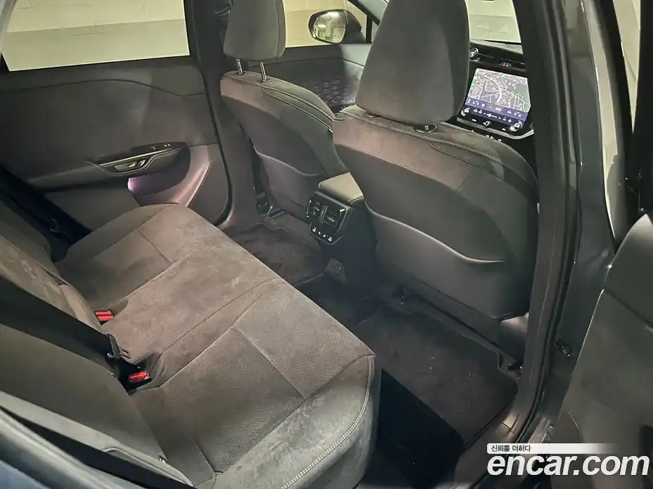 Lexus RZ 2023 Автомат в Москве № 214794, фото 9