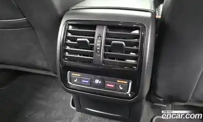 Volkswagen Passat 2021 2.0 Автомат в Москве № 214888, миниатюра 4