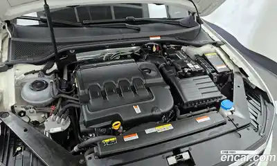 Volkswagen Passat 2021 2.0 Автомат в Москве № 214888, миниатюра 5