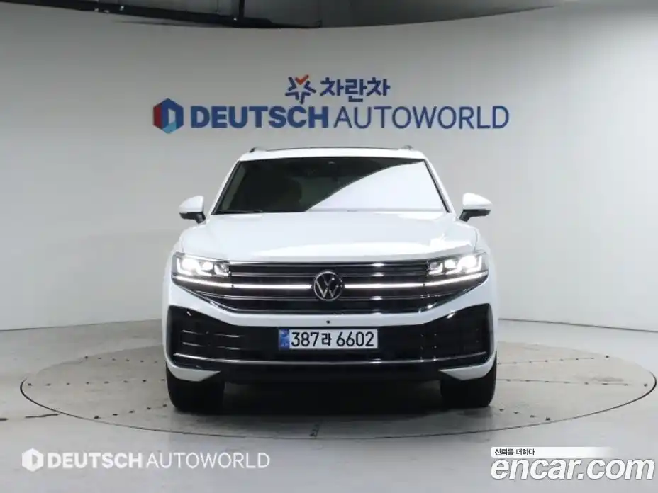 Volkswagen Touareg 2026 3.0 Автомат в Москве № 215393, фото 3