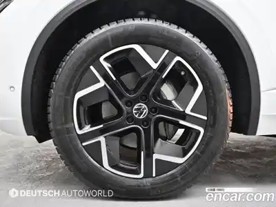 Volkswagen Touareg 2026 3.0 Автомат в Москве № 215393, миниатюра 5