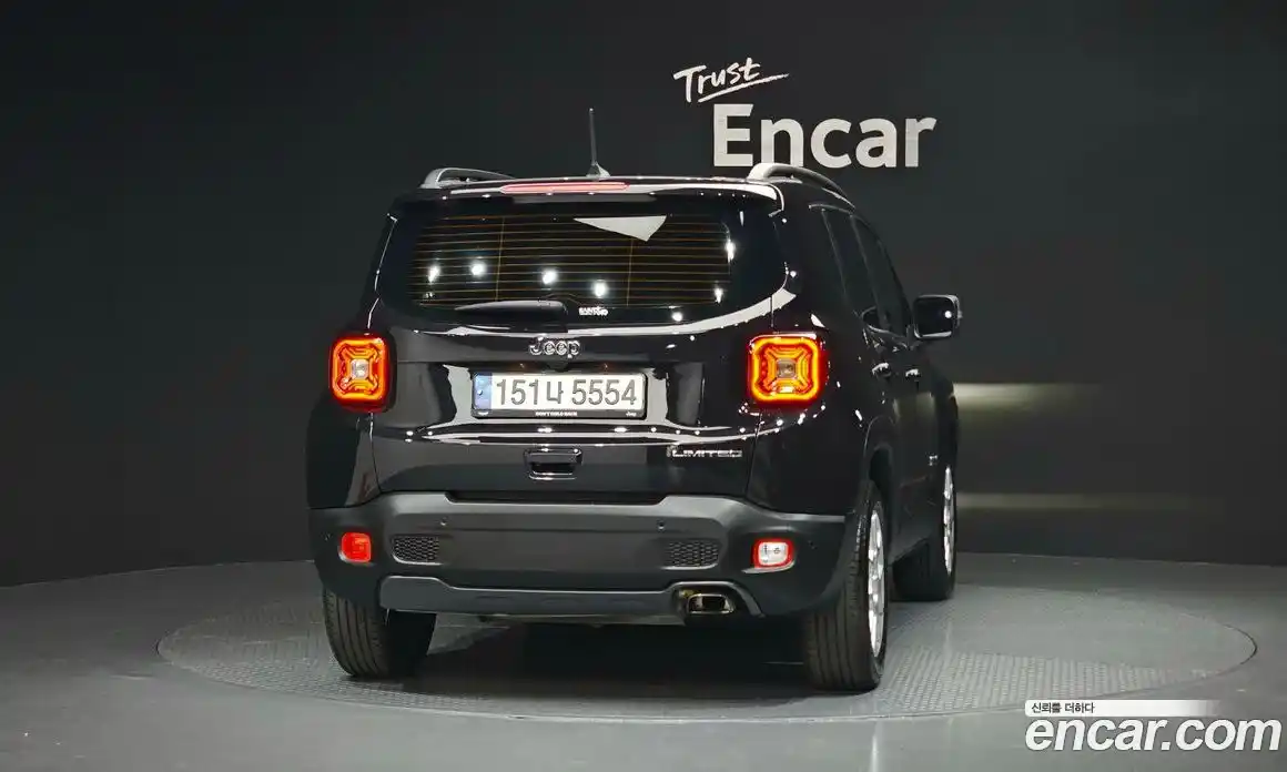 Jeep Renegade 2021 2.4 Автомат в Москве № 215423, фото 12