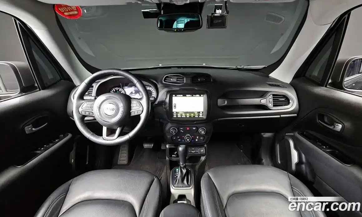 Jeep Renegade 2021 2.4 Автомат в Москве № 215423, фото 14