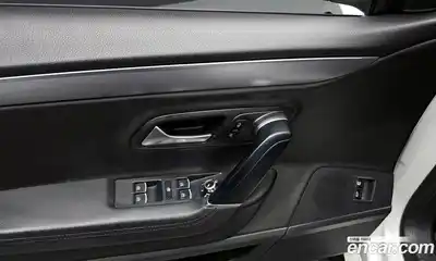 Volkswagen CC 2015 2.0 Автомат в Москве № 216191, миниатюра 11