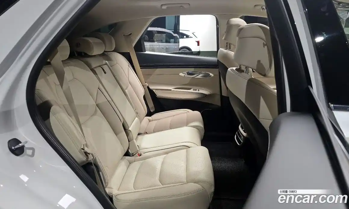 Genesis GV70 2023 2.5 Автомат в Москве № 22390, фото 12