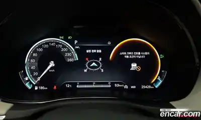 Genesis GV70 2023 2.5 Автомат в Москве № 22390, миниатюра 8