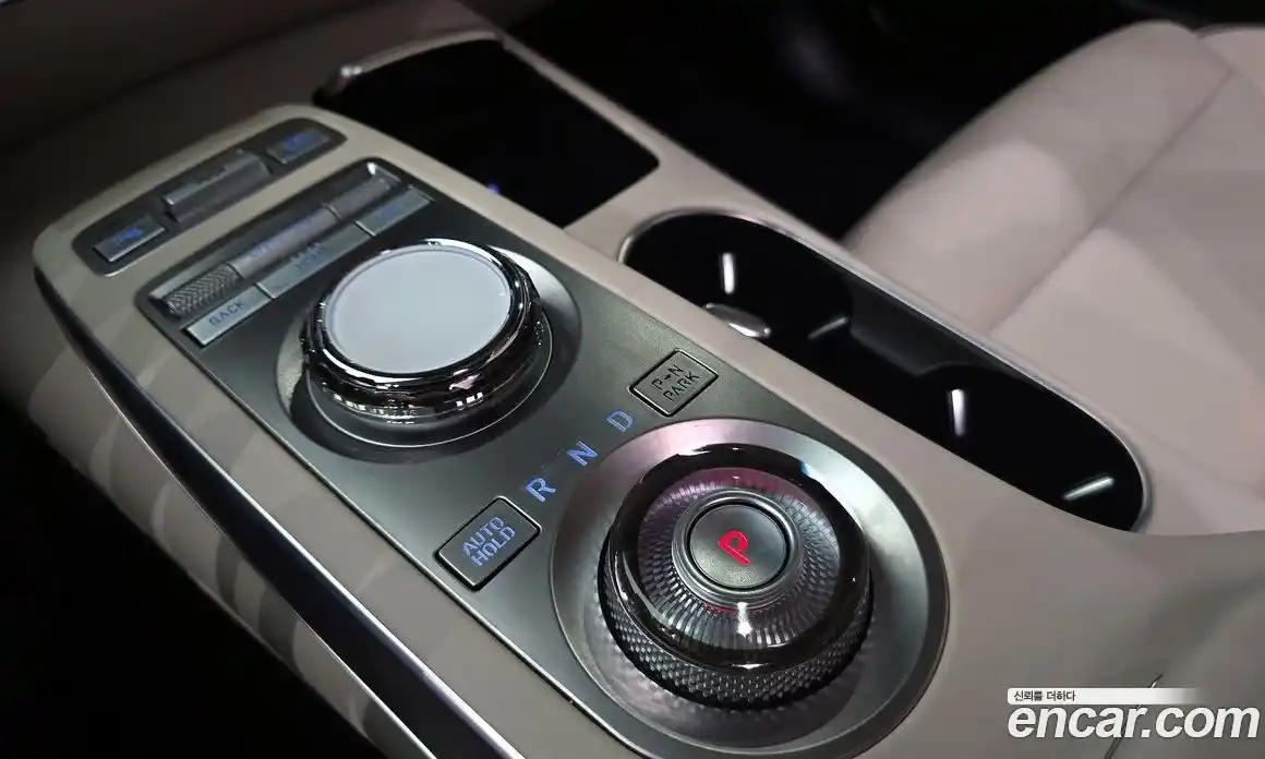 Genesis GV70 2023 2.5 Автомат в Москве № 22390, фото 9