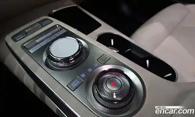 Genesis GV70 2023 2.5 Автомат в Москве № 22390, миниатюра 9