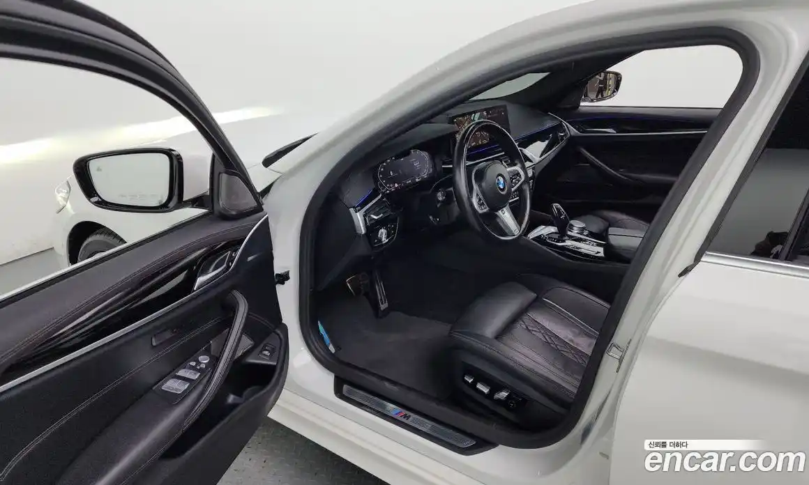 BMW 5-Series 2021 2.0 Автомат в Москве № 228919, фото 3