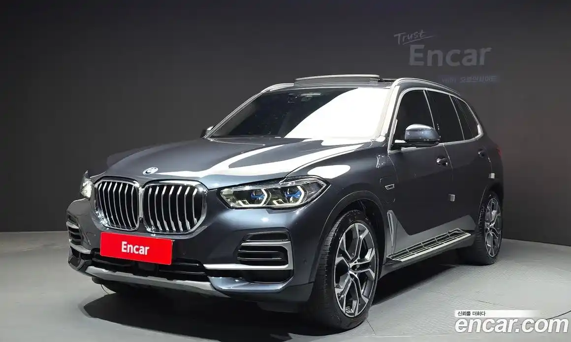 BMW X5 2022 3.0 Автомат в Москве № 228975, фото 1