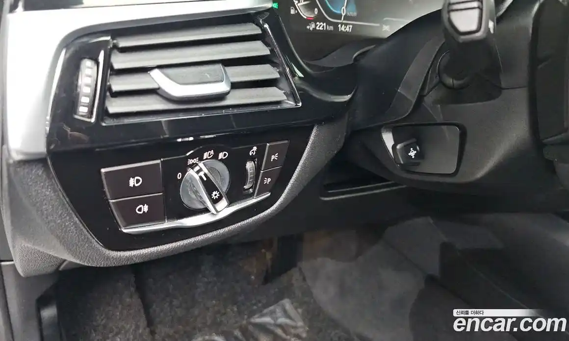 BMW 5-Series 2020 2.0 Автомат в Москве № 229118, фото 16