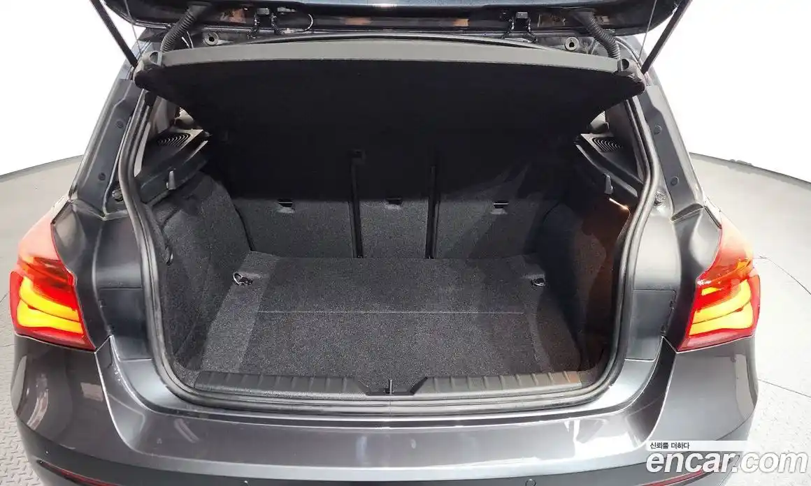 BMW 1-Series 2017 2.0 Автомат в Москве № 229190, фото 20