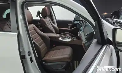 Mercedes-Benz GLE-Class 2025 3.0 Автомат в Москве № 229355, миниатюра 3