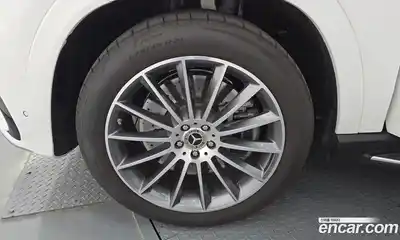 Mercedes-Benz GLE-Class 2025 3.0 Автомат в Москве № 229355, миниатюра 5