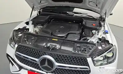 Mercedes-Benz GLE-Class 2025 3.0 Автомат в Москве № 229355, миниатюра 6