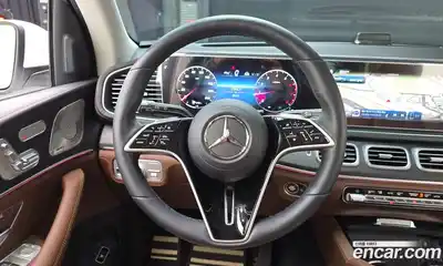 Mercedes-Benz GLE-Class 2025 3.0 Автомат в Москве № 229355, миниатюра 10