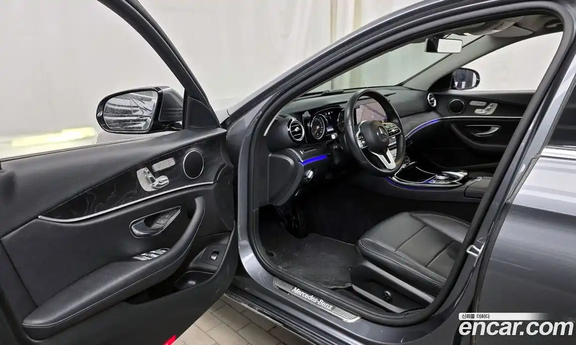 Mercedes-Benz E-Class 2019 1.9 Автомат в Москве № 229654, фото 18