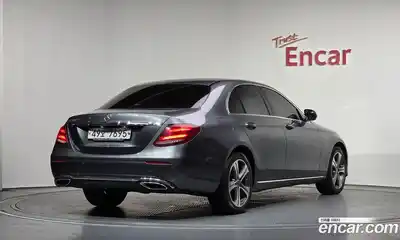 Mercedes-Benz E-Class 2019 1.9 Автомат в Москве № 229654, миниатюра 6